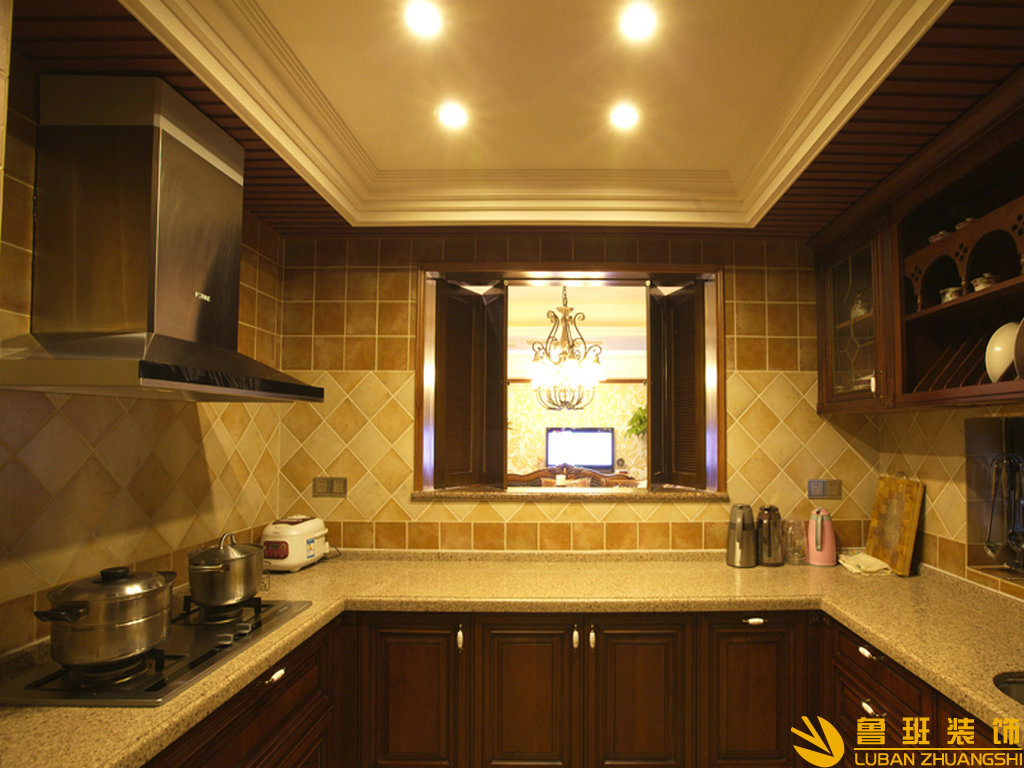 半島城邦190平大平層裝修設(shè)計(jì)廚房